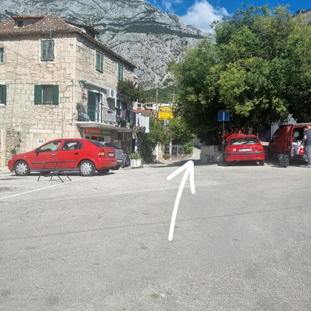 Apartments R Makarska Esterno foto