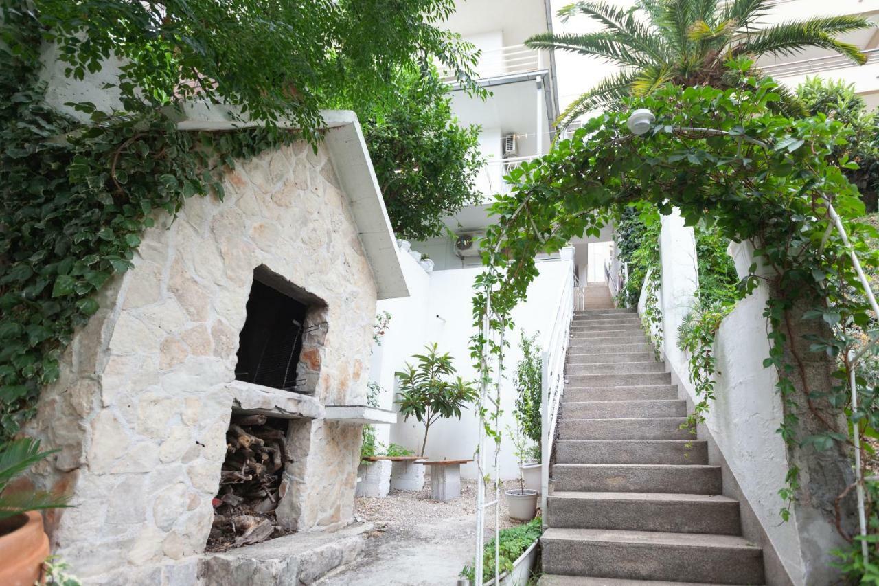Apartments R Makarska Esterno foto