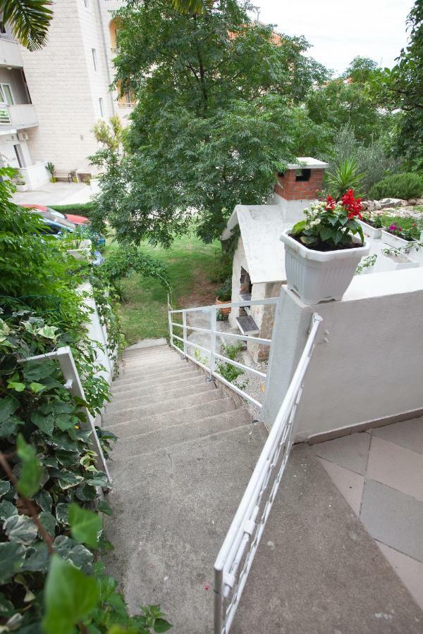 Apartments R Makarska Esterno foto